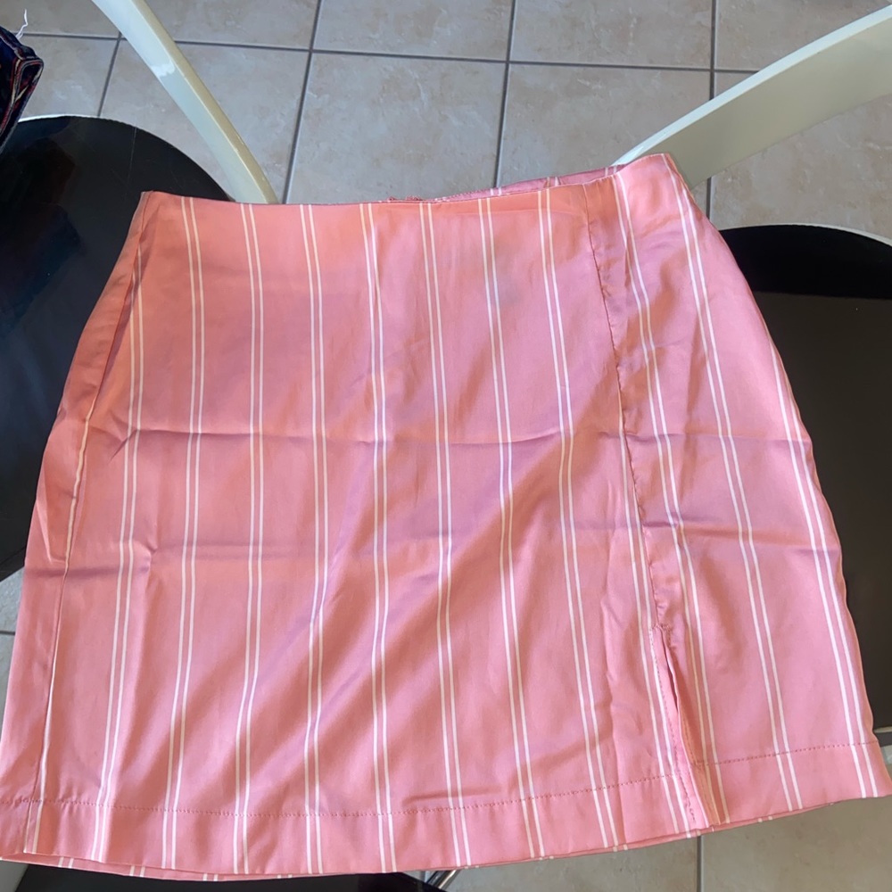 Baby pink striped skirt